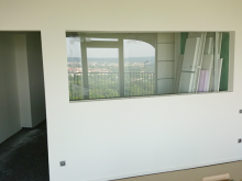 Hotelturm - Blick Schlafzimmer ins Bad